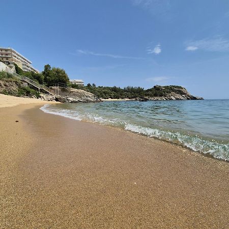 Beach Apartment Палеон-Цифликион Экстерьер фото
